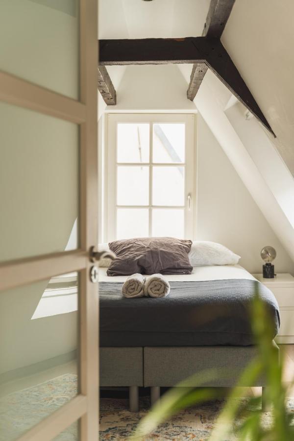 Tiny Attic On The Herengracht, Private Room Amsterdam Exterior foto
