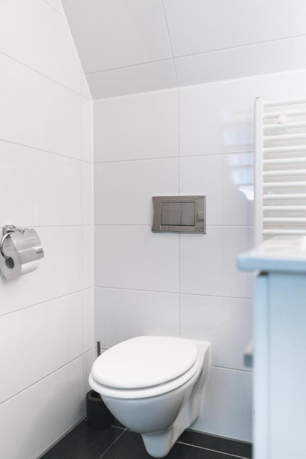 Tiny Attic On The Herengracht, Private Room Amsterdam Exterior foto